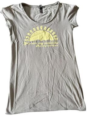 District "You Are My Sunshine" Gray Short Sleeve T-Shirt Medium